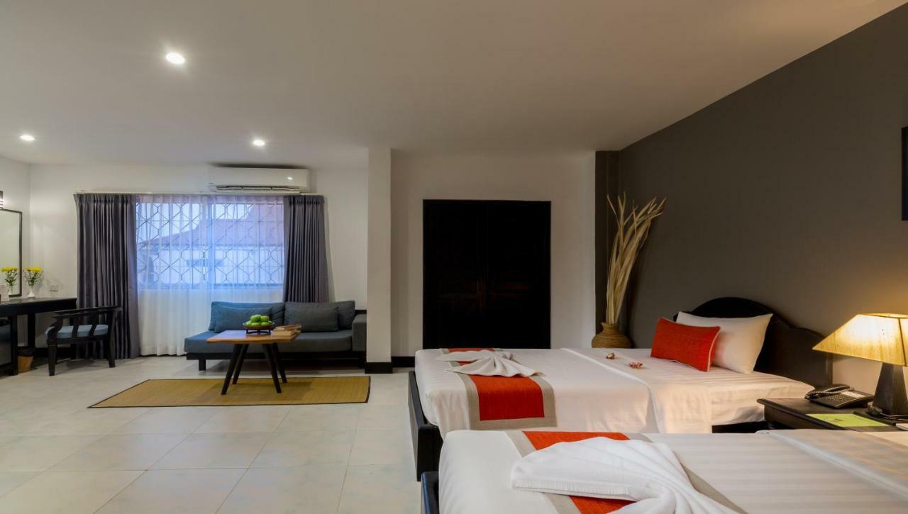 The Cyclo Siem Reap Hotel Exterior photo